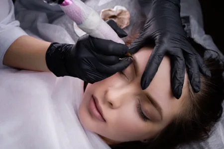 PMU korekcijski protokoli: Kada se usuditi na popravak, a kada klijenticu radije poslati na laser?